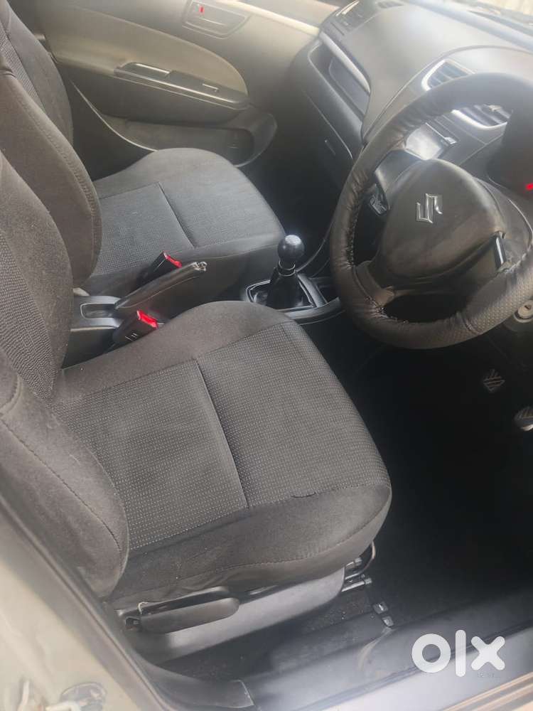 Maruti Suzuki Swift Lxi Optional-o, 2015, Petrol