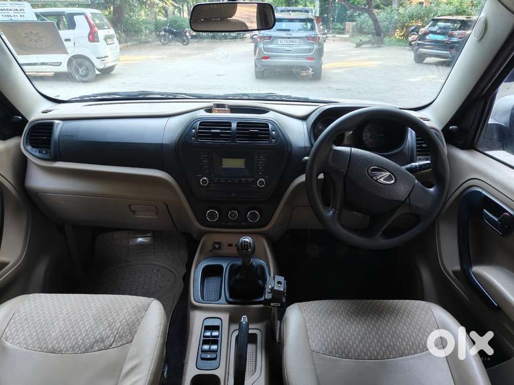 Mahindra Tuv 300 T6 Plus, 2017, Diesel