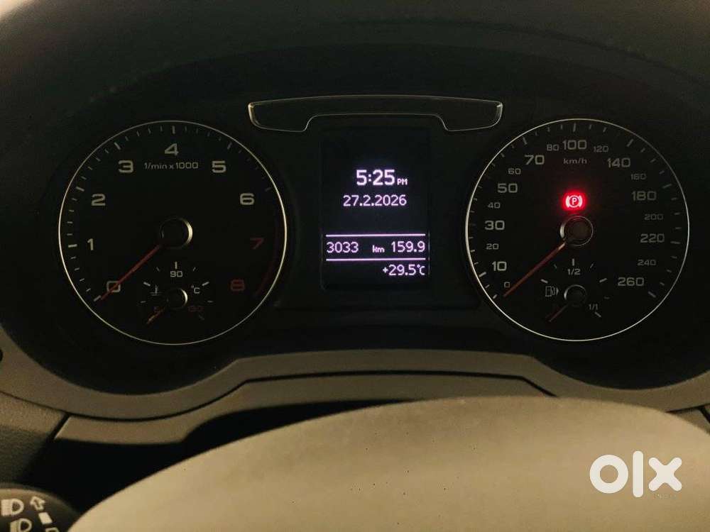 Audi Q3 30 Tfsi S Tronic, 2018, Petrol