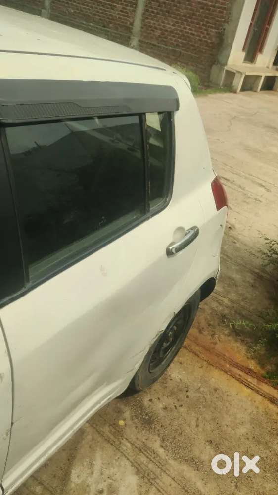 Maruti Suzuki Swift Dlx 2007