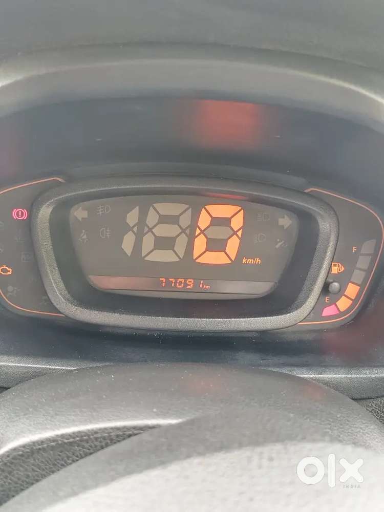 Renault Kwid 2018 Petrol Well Maintained