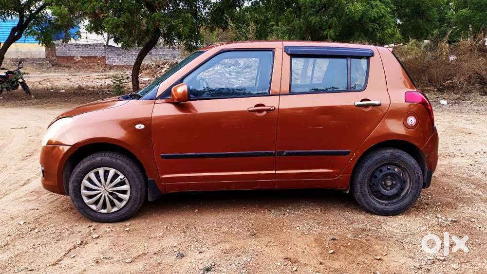 Maruti Suzuki Swift, 2005