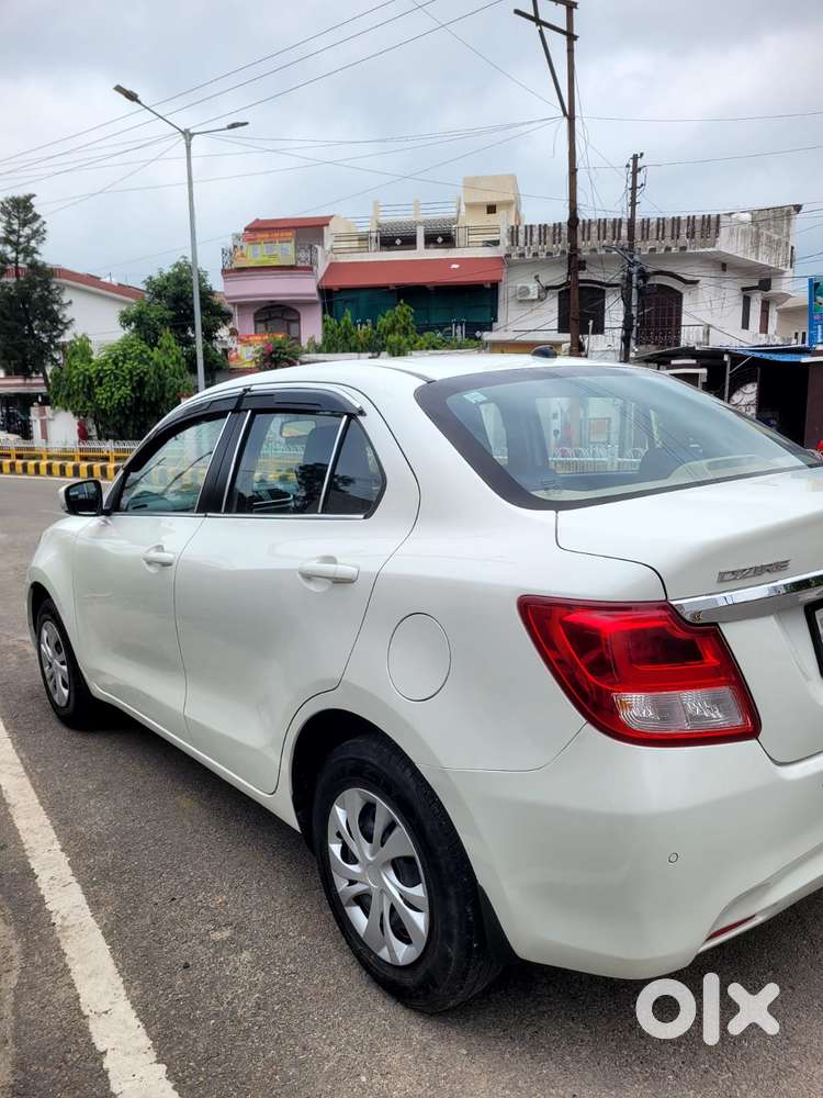 Maruti Suzuki Swift Dzire Vxi Optional, 2022, Petrol