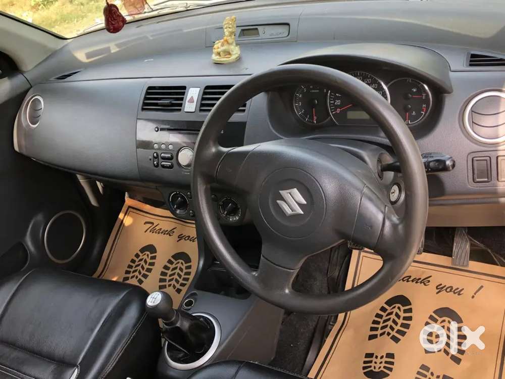 Less Driven Maruti Suzuki Swift 2011 Petrol 67000 Km Driven