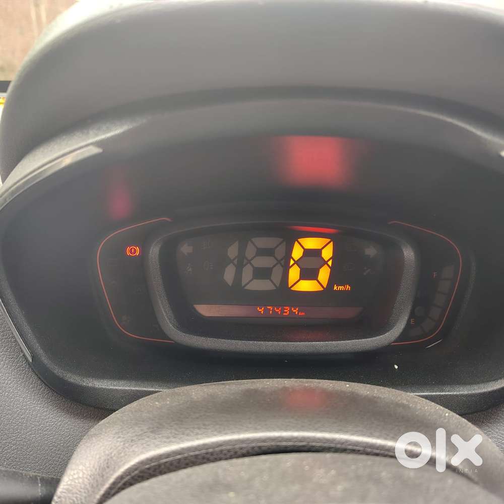 Renault Kwid 1.0 Rxt Amt Opt, 2017, Petrol