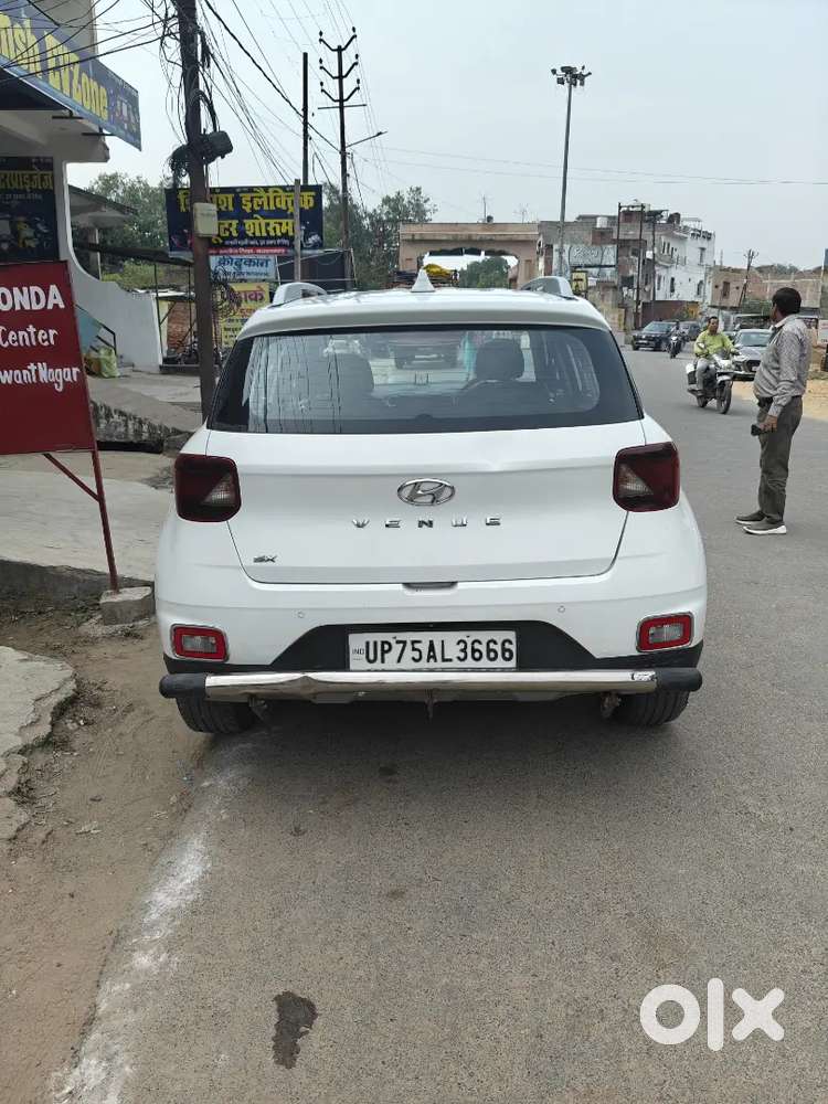 Hyundai Venue 2021 Diesel Manual Car
