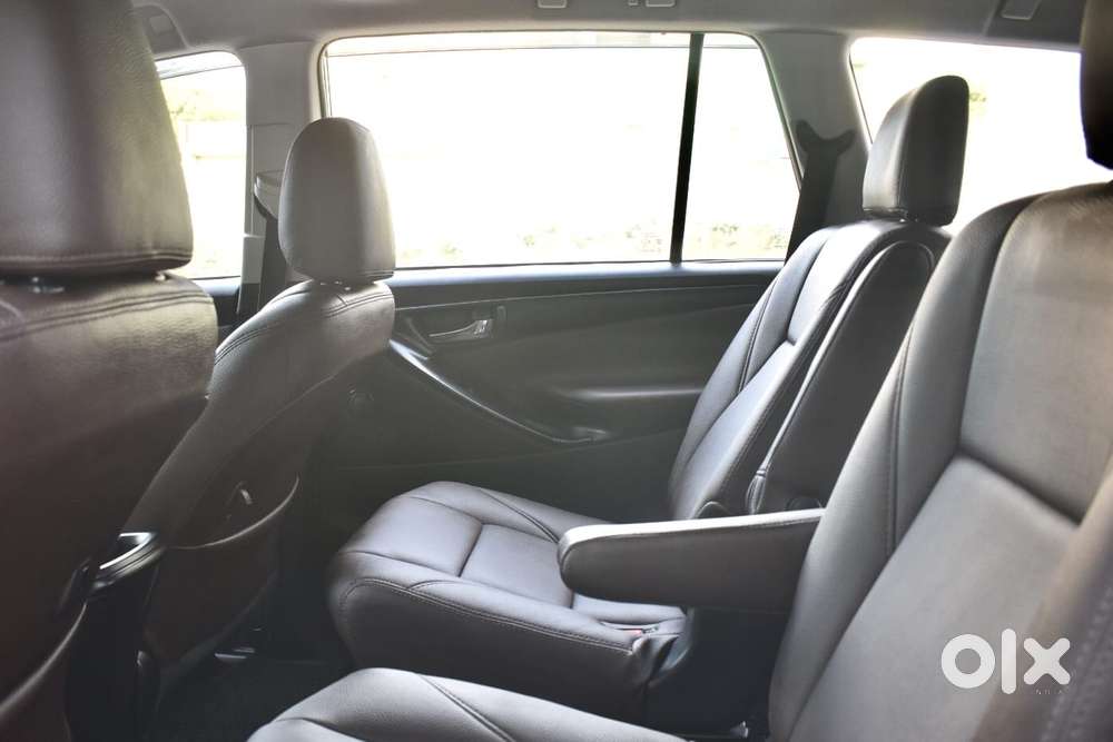 Toyota Innova Crysta 2.4 G Mt, 2019, Diesel