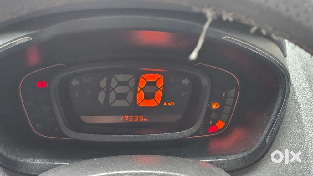 Renault Kwid 1.0 Rxt Optional, 2018, Petrol