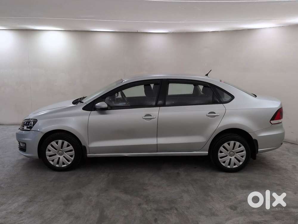 Volkswagen Vento 1.2 Tsi Comfortline At, 2016, Petrol