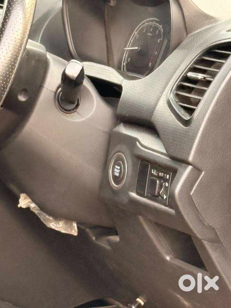 Maruti Suzuki Brezza 1.5 Vxi Smart Hybrid, 2022, Petrol