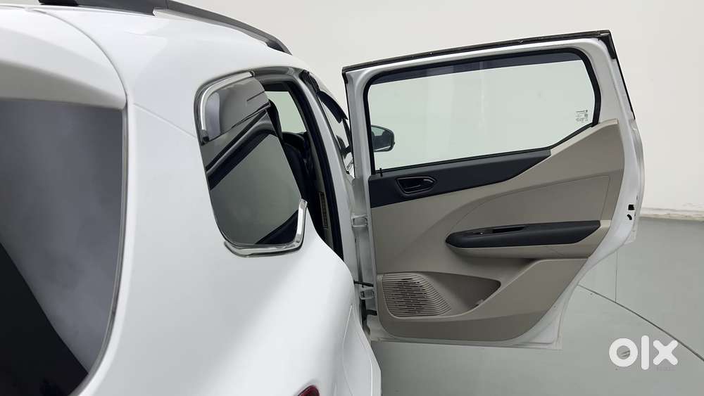 Renault Triber Rxt, 2021, Petrol