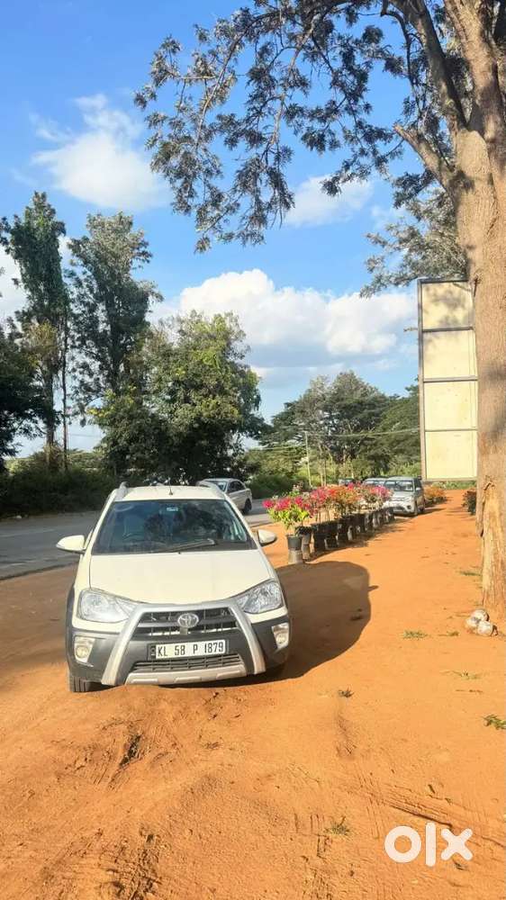 Toyota Etios Cross 2014 Diesel 70000 Km Driven