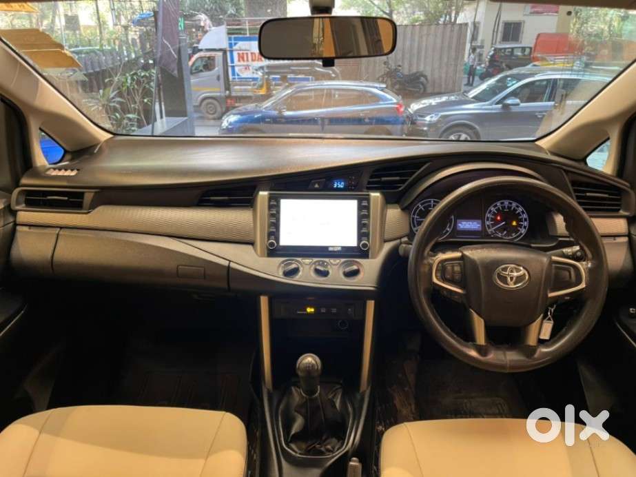 Toyota Innova Crysta [2020-ongoing] 2.4 Gx 8 Str, 2022, Diesel
