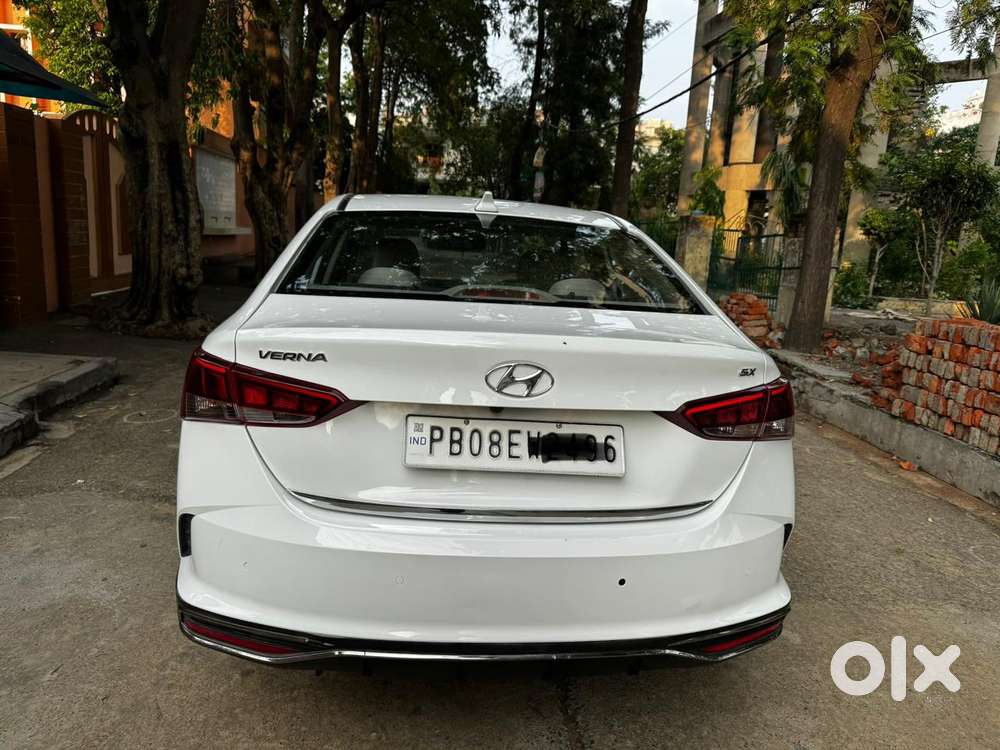Hyundai Verna 1.5 Sx (o) Diesel Mt, 2022, Diesel