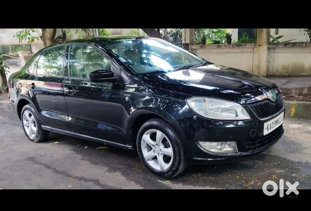 Skoda Rapid 2013-2016 1.5 Tdi Elegance Black Package, 2013, Petrol