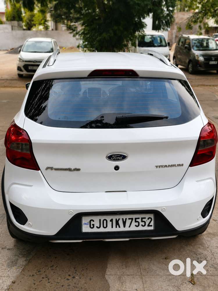 2019 Ford Freestyle Titanium+  25,512 Km  Single Owner  Excellent