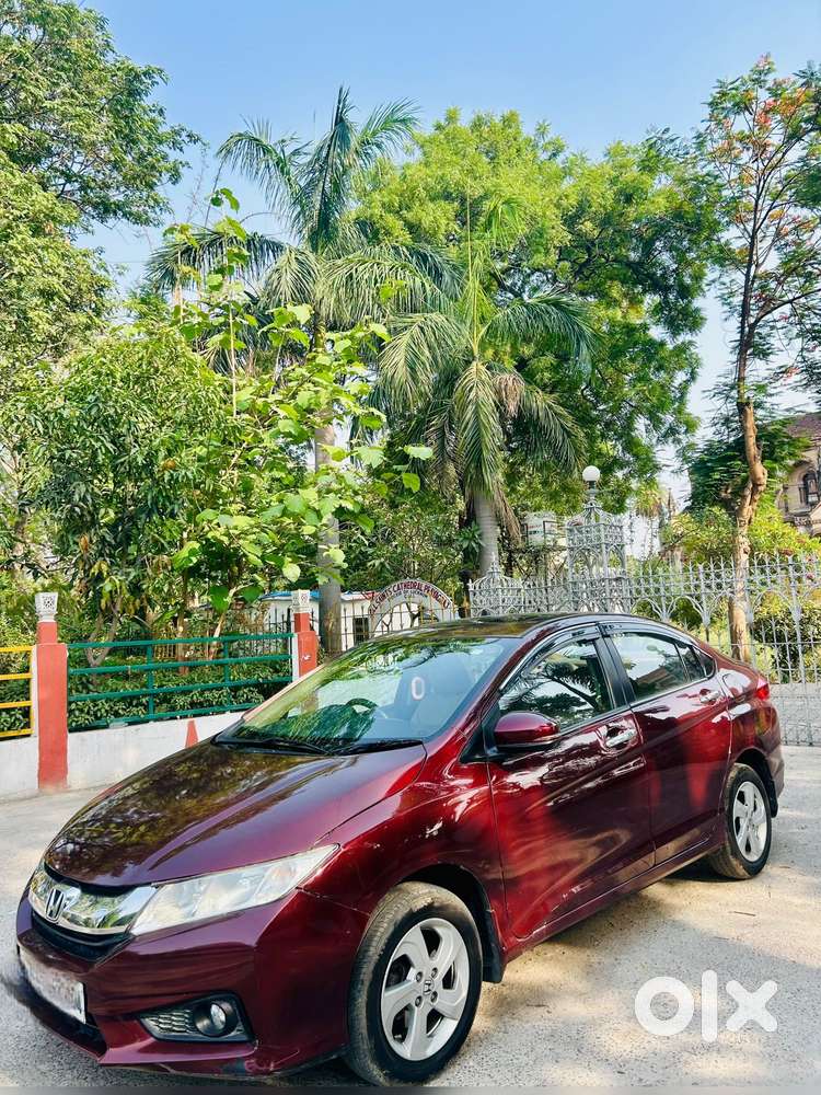 Honda City 1.5 V Mt Sunroof, 2014, Petrol