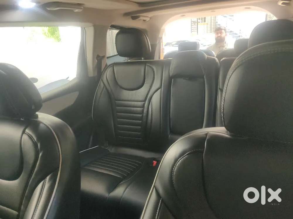 Mahindra Xuv700 Ax5 Petrol At  2024 Model 10k Km Excellent Condition