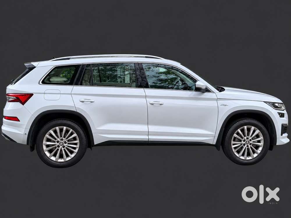 2023 Skoda Kodiaq L&k 2.0 Tsi At | Top Variant | Moon White
