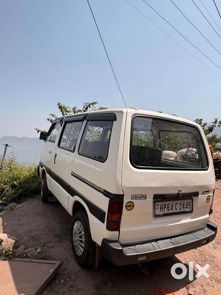 Maruti Suzuki Swift Petrol Manual 2012