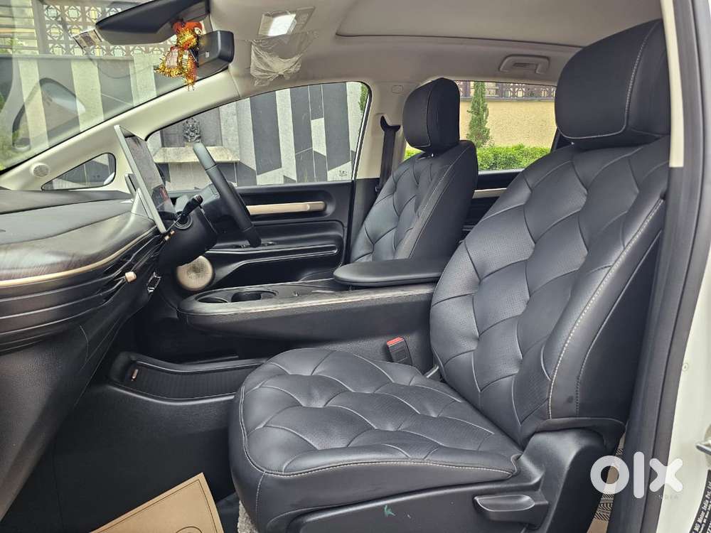Mg Windsor Ev Essence, 2025, Electric