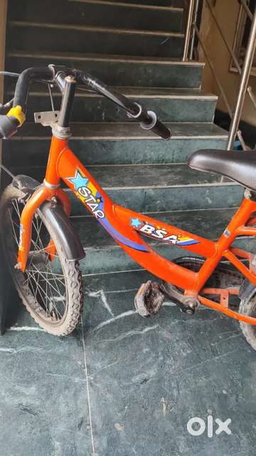 BSA cycle superb condition suitable for 4 to 9 years boy girl