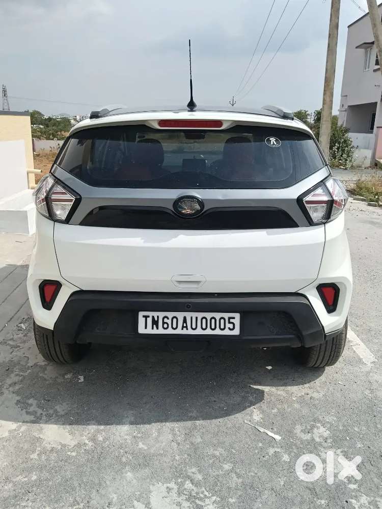 Tata Nexon Diesel 2020 4 Tyre New Company Service Record