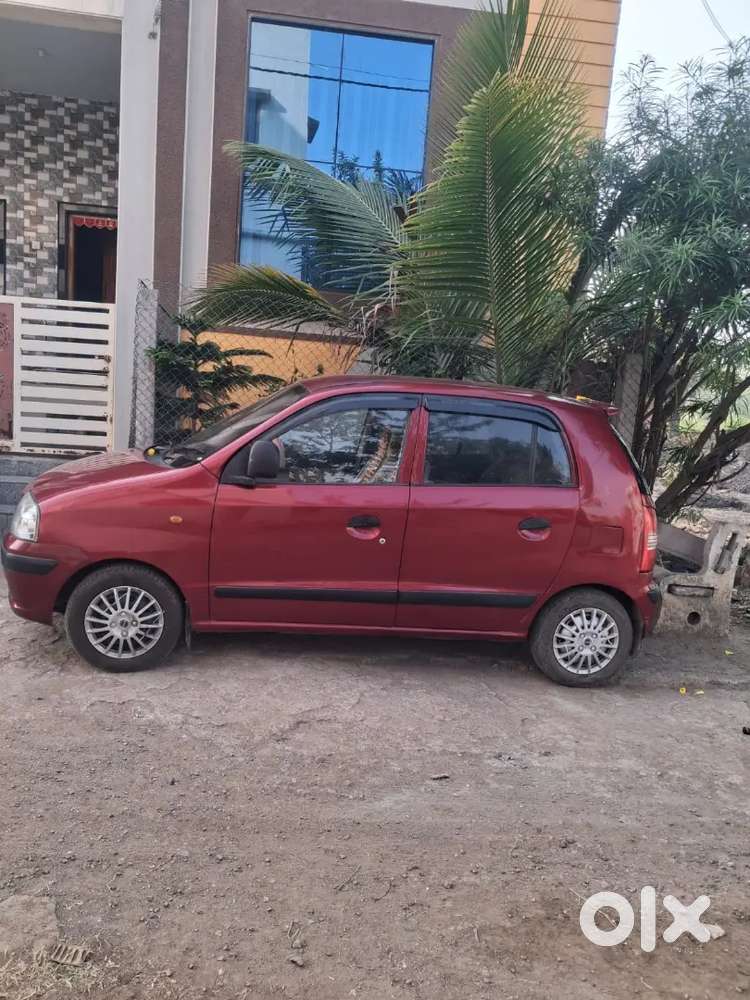 Selling Hyundai Santro November 2009 Model Car
