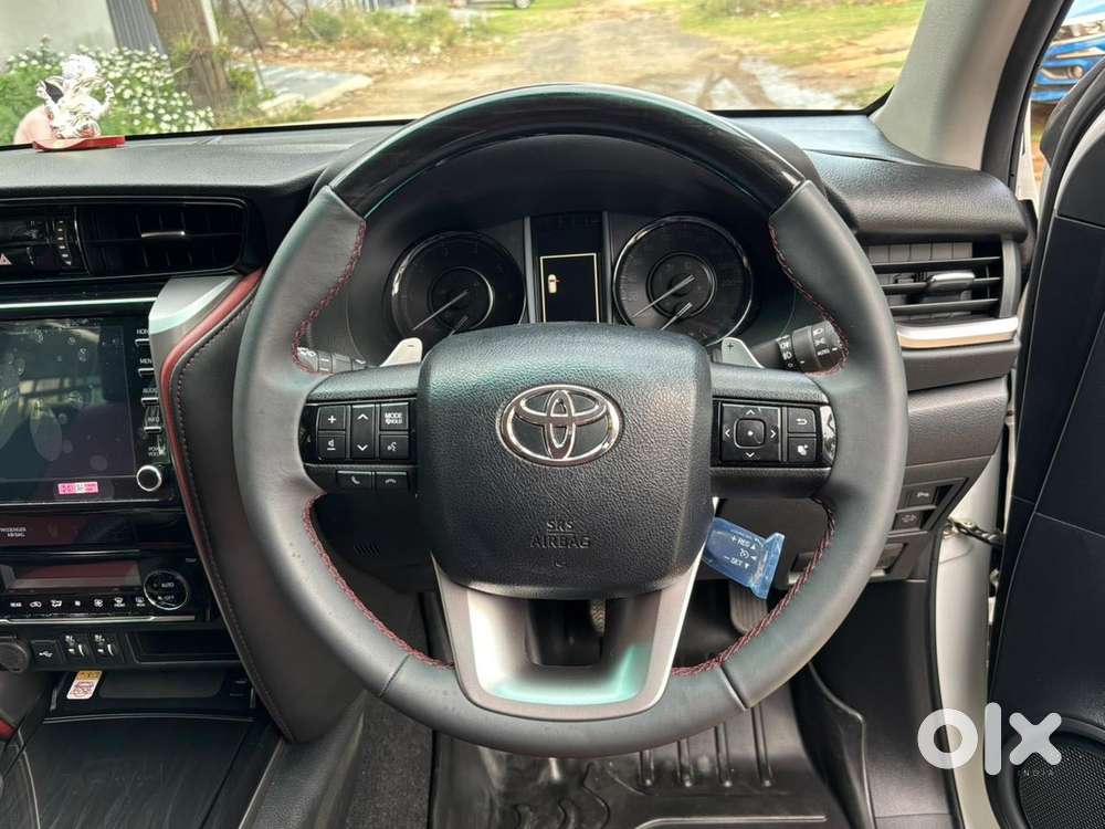 Toyota Fortuner Legender 4x2 At 2.8, 2025, Diesel
