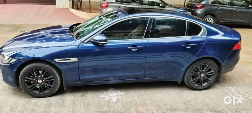 Jaguar Xe Prestige, 2016, Petrol