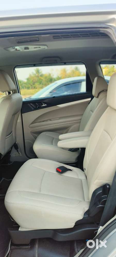 Mahindra Marazzo M8 8str, 2019, Diesel