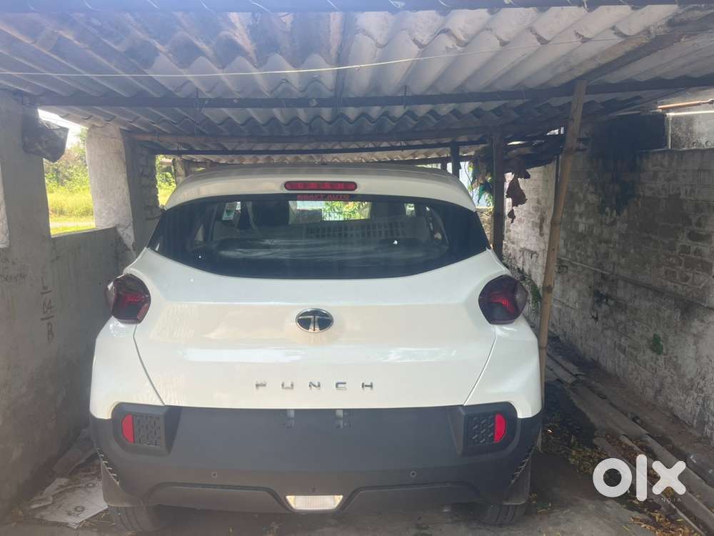 Tata Punch 2024 Petrol Well Maintained