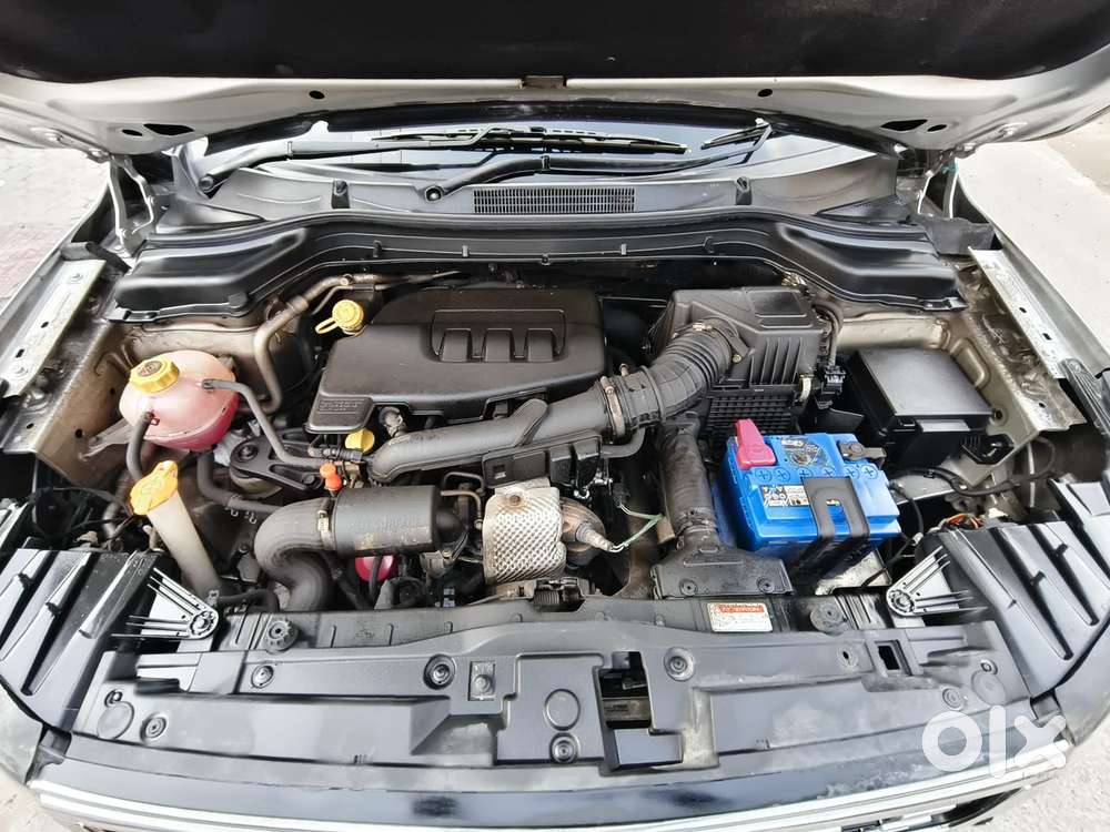 Mahindra Xuv300 W6, 2021, Petrol