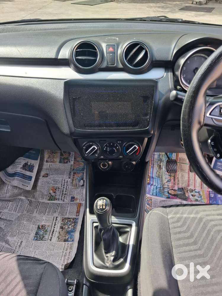 Maruti Suzuki Swift Vxi + Manual, 2021, Petrol