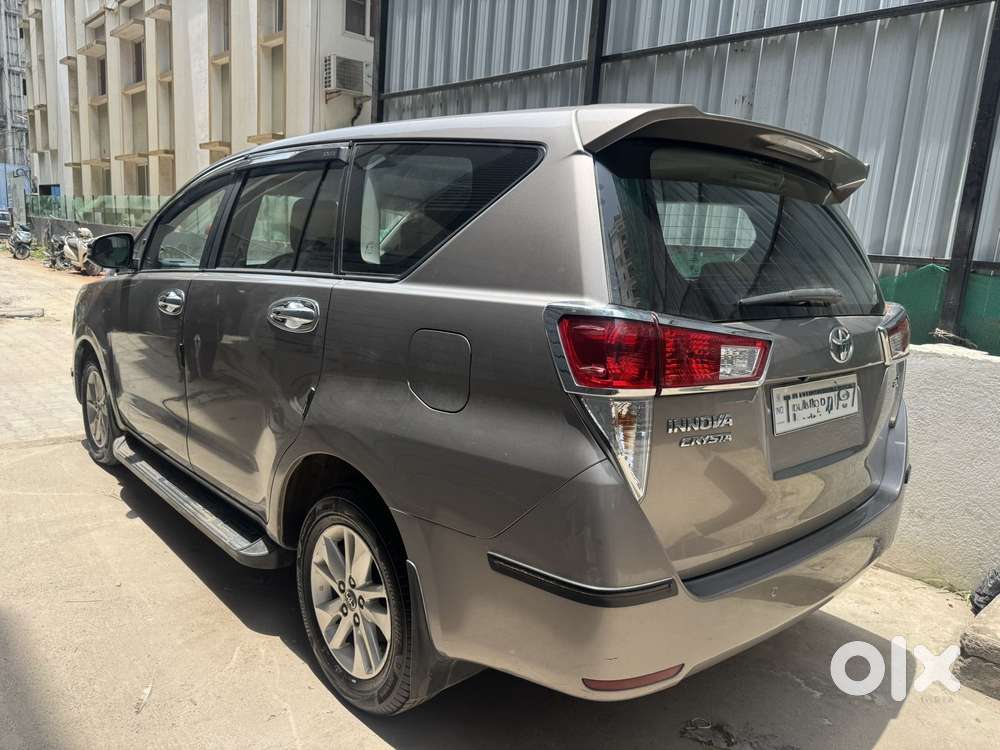 Toyota Innova Crysta 2.8 Gx At 8s, 2019, Diesel