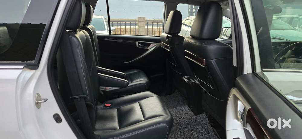 Toyota Innova Crysta 2.4 Zx Mt, 2019, Diesel