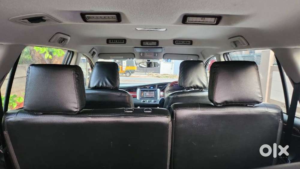 Toyota Innova Crysta 2.8 Gx At, 2016, Diesel