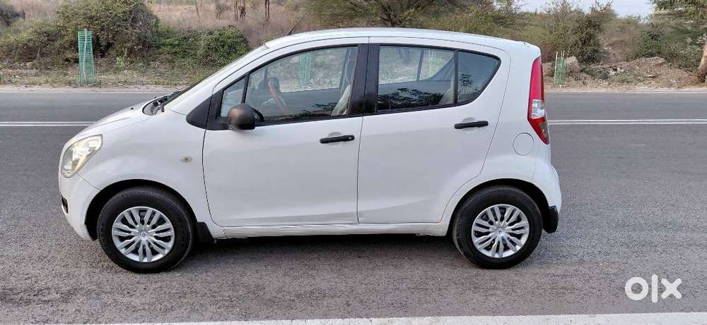 Maruti Suzuki Ritz Vxi, 2010, Petrol