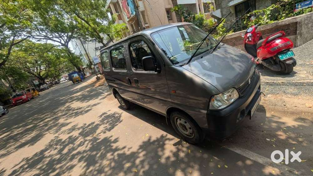 Single Handed, Company Serviced, Well Maintained Vehicle