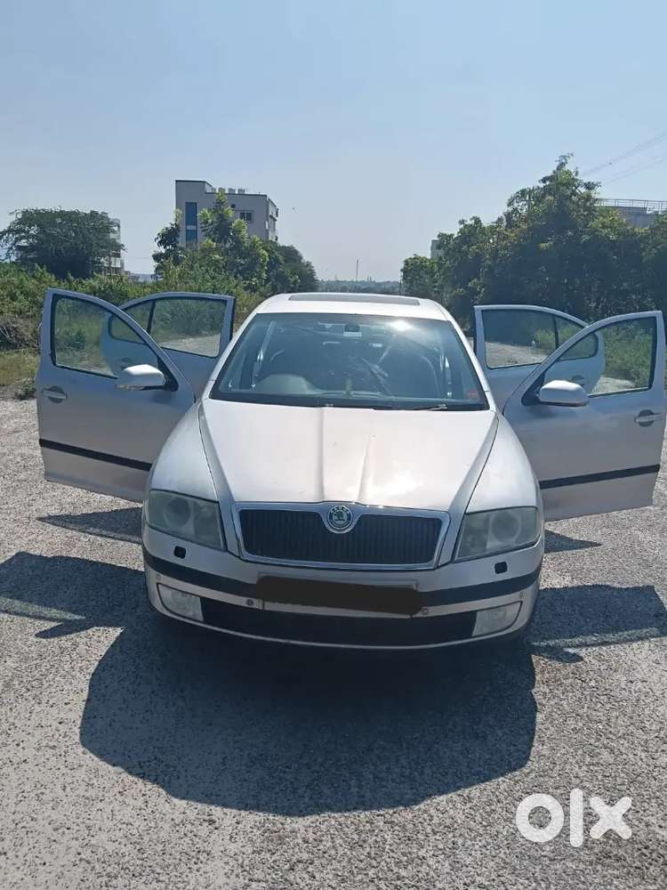 Skoda Laura 2007 Model With Sunroof.