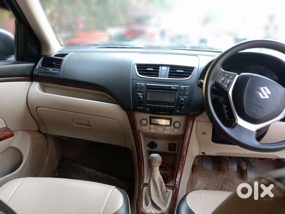 Maruti Suzuki Dzire 1.2 Zxi, 2015, Petrol