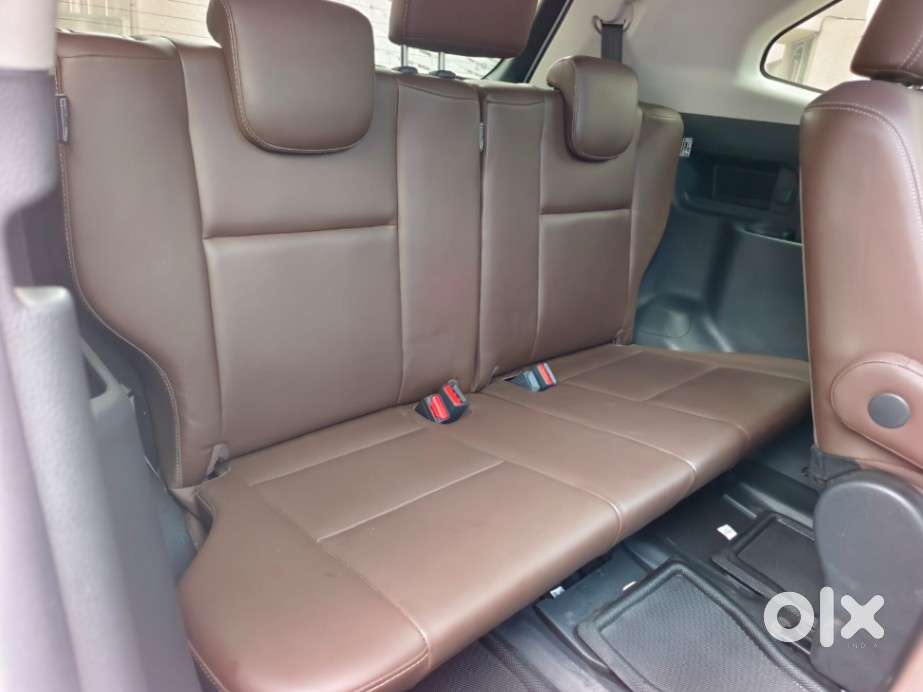 Toyota Innova Hycross 2.0 Zx (o) Hybrid 7 Str, 2023, Petrol