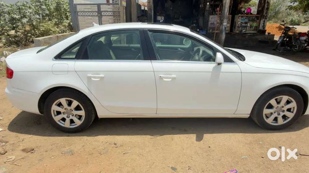 Audi A4 2010 Sunroof Petrol