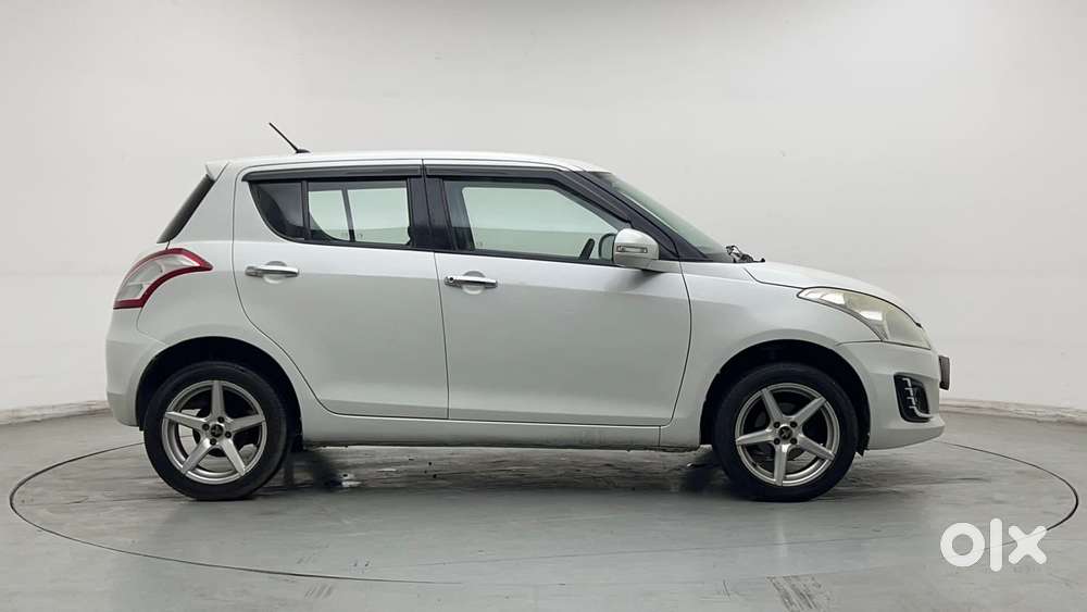 Maruti Suzuki Swift Vvt Vxi, 2015, Petrol