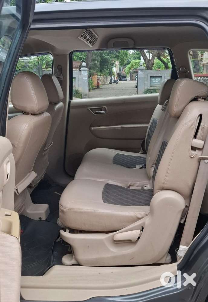 Maruti Suzuki Ertiga 1.4 Vxi Cng Anniversary Edition, 2014, Cng & Hy..