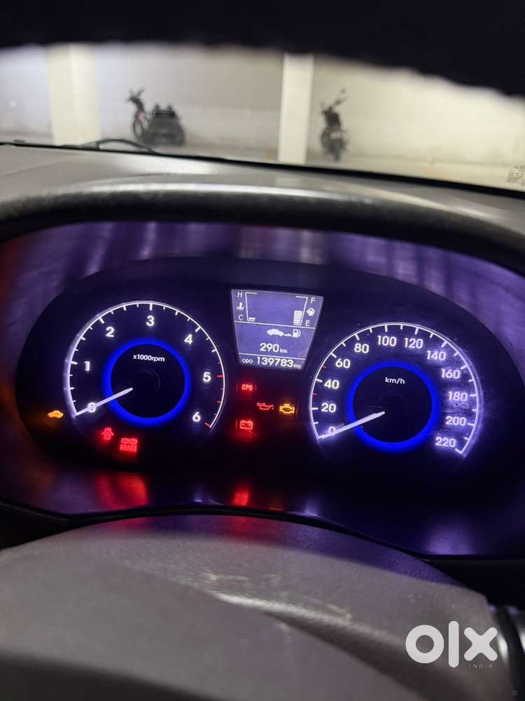 Hyundai Verna Fluidic 2013 Model
