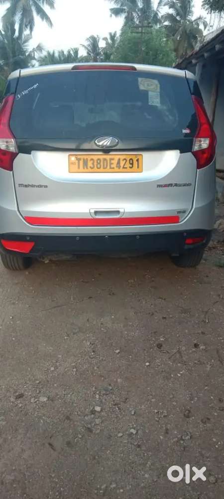 Mahindra Marazzo 2023 Diesel