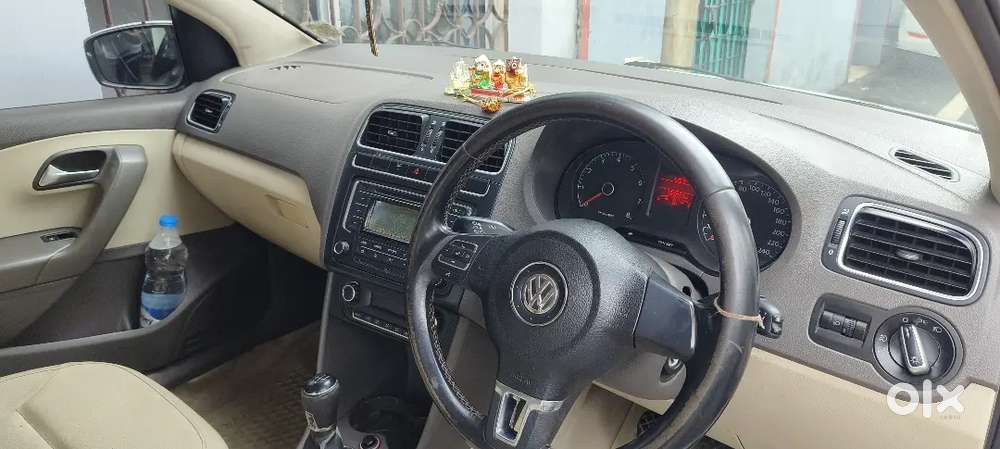 Volkswagen Vento 1.6 Petrol 2013