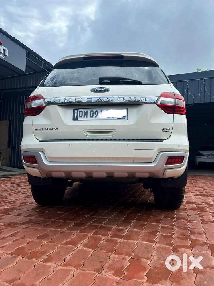 Ford Endeavour Titanium Plus Diesel