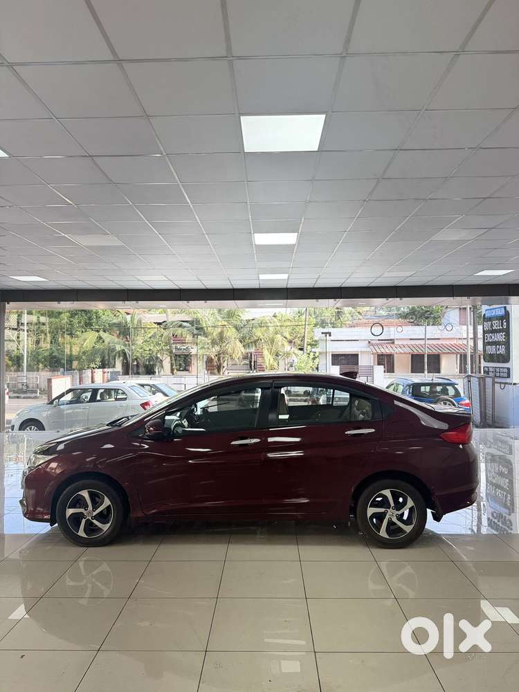 Honda City V At I-vtec, 2015, Petrol